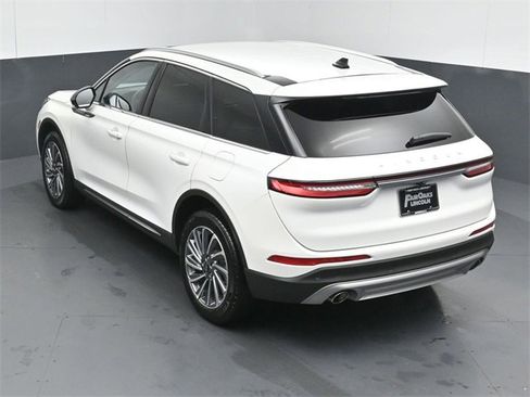 Used 2023 Lincoln Corsair Reserve image 39