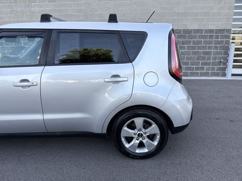 Used 2018 Kia Soul image 4