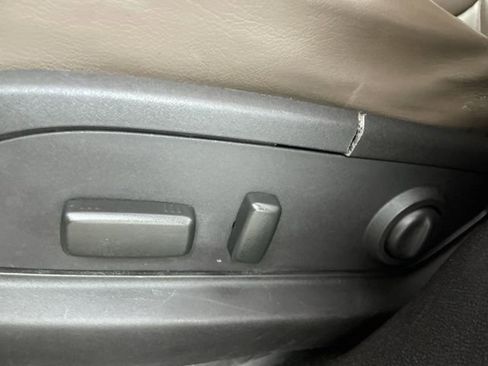 Used 2013 GMC Acadia SLT image 34