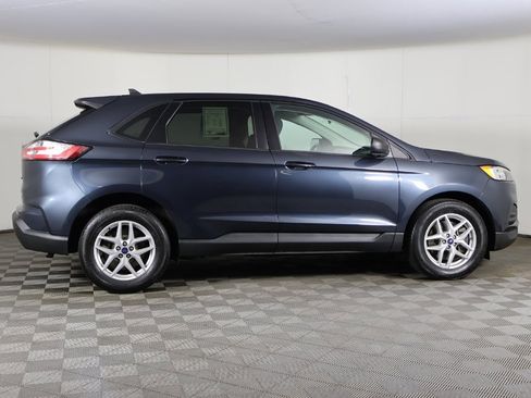 Used 2022 Ford Edge SE image 15