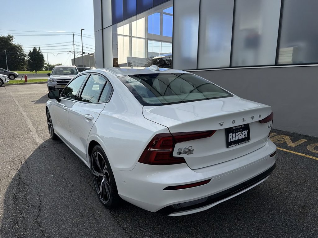 Certified 2024 Volvo S60 B5 Ultimate AWD/4WD image 6