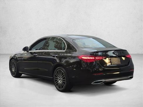 Used 2023 Mercedes-Benz C 300 Sedan image 7