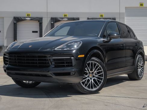 Used 2019 Porsche Cayenne AWD/4WD image 7
