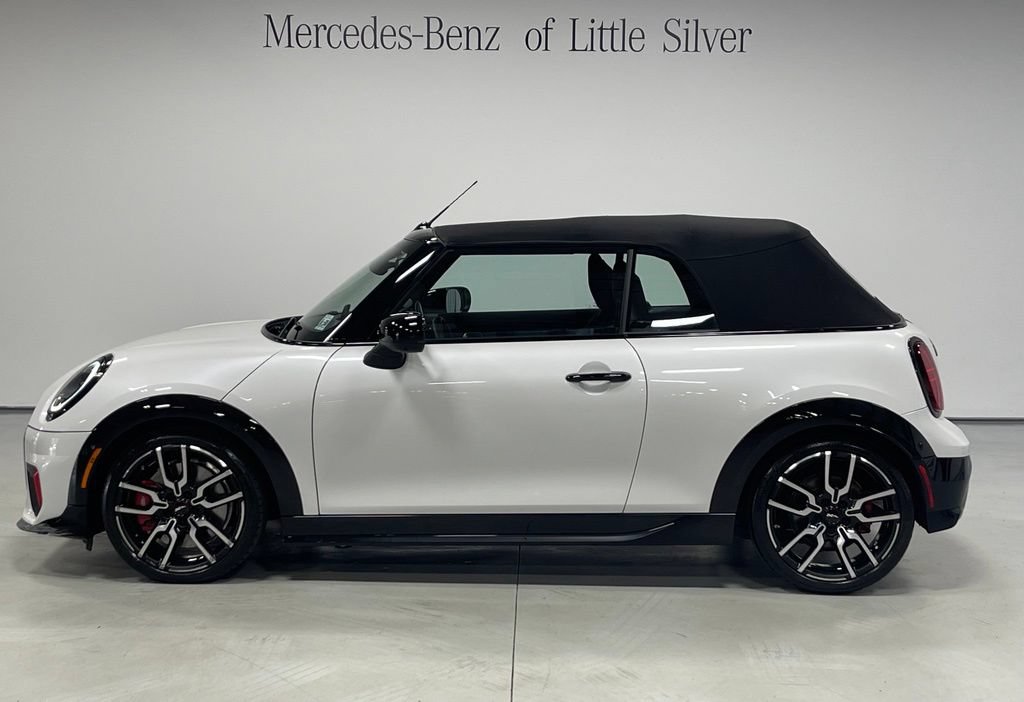 Used 2025 MINI Cooper John Cooper Works FWD image 2
