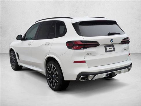 New 2026 BMW X5 xDrive40i w/ M Sport Package image 9