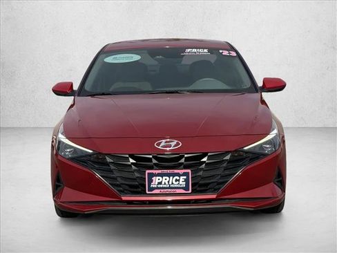 Certified 2023 Hyundai Elantra SEL FWD image 2