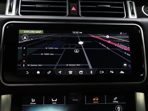 Used 2019 Land Rover Range Rover Supercharged image 15