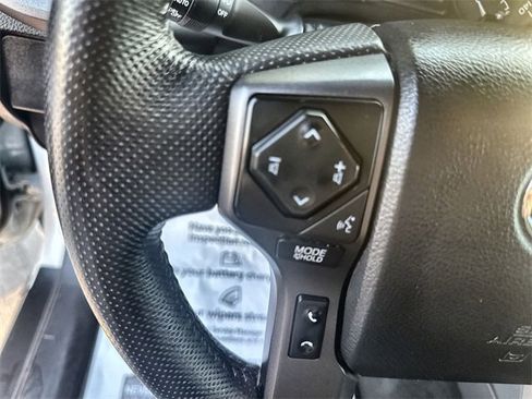 Used 2023 Toyota Tacoma TRD Sport image 17