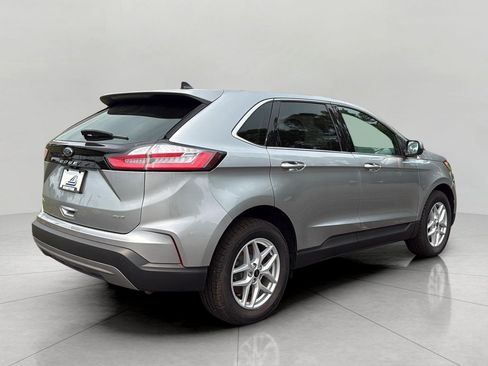 Certified 2024 Ford Edge SEL w/ Convenience Package AWD/4WD image 9