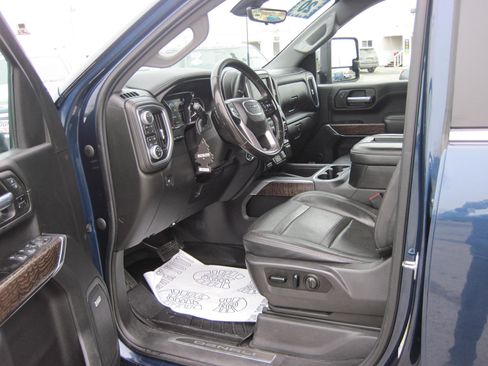 Used 2020 GMC Sierra 3500 Denali w/ Denali Ultimate Package AWD/4WD image 13