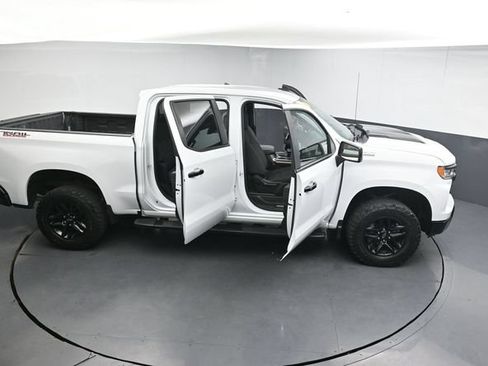 Used 2023 Chevrolet Silverado 1500 LT Trail Boss w/ Protection Package AWD/4WD image 35