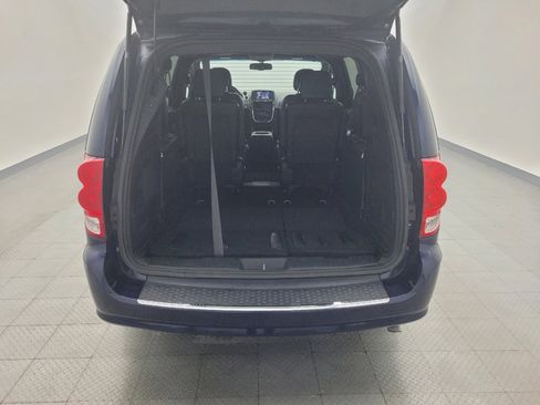 Used 2017 Dodge Grand Caravan GT image 29
