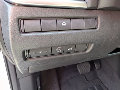 New 2026 Nissan Rogue SV w/ Cold Weather Package FWD image 15