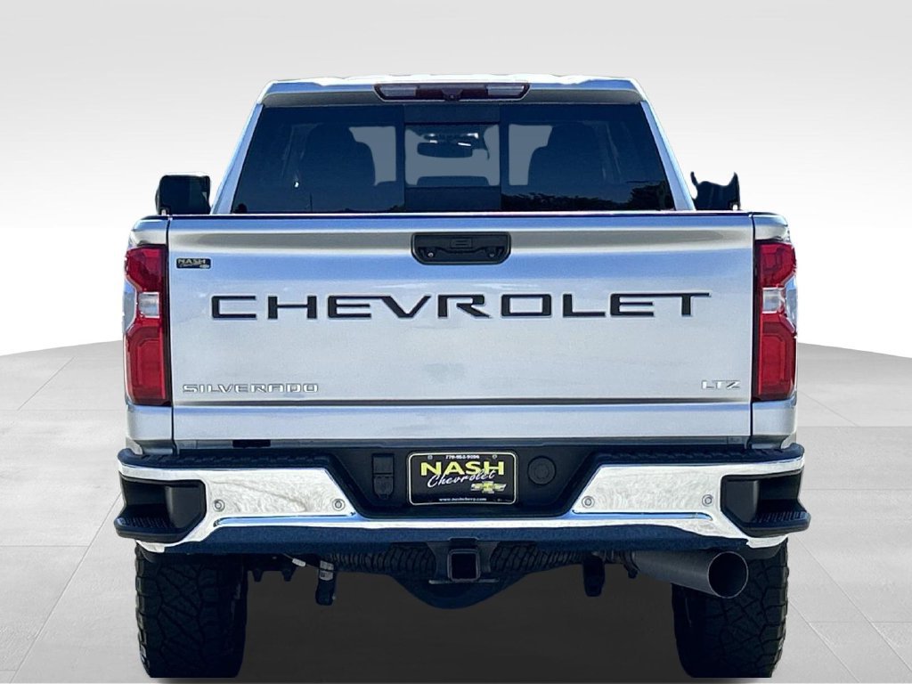 Used 2022 Chevrolet Silverado 3500 LTZ w/ LTZ Plus Package AWD/4WD image 4