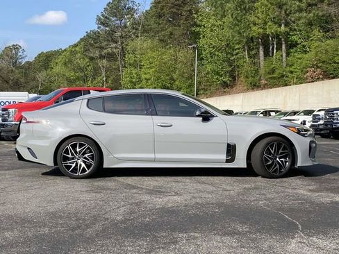 Used 2022 Kia Stinger GT-Line image 2