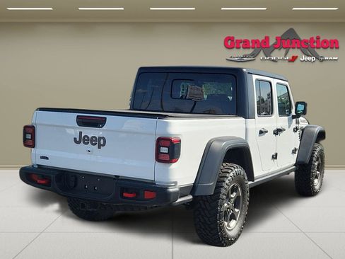 Used 2023 Jeep Gladiator Rubicon w/ LED Lighting Group AWD/4WD image 4