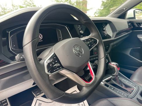 Used 2023 Volkswagen Jetta GLI Autobahn FWD image 16