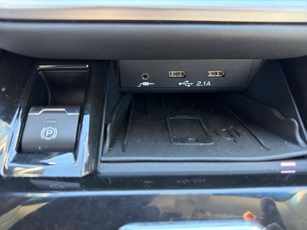 Used 2022 Subaru Outback Limited AWD/4WD image 35
