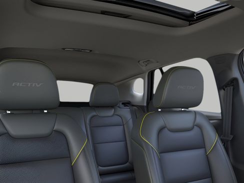 New 2026 Chevrolet Trax ACTIV w/ Sunroof Package image 24