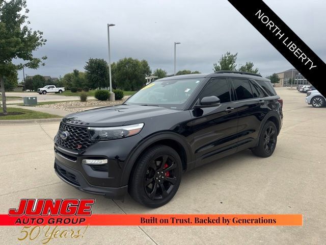 Certified 2023 Ford Explorer ST w/ Technology Package AWD/4WD image 3