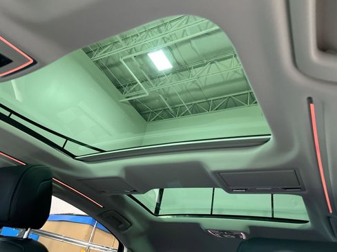 Used 2023 Audi A8 L 3.0T w/ Executive Package image 32