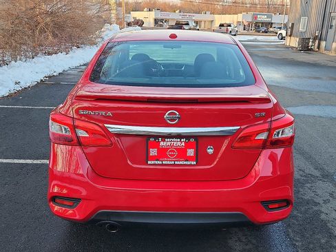 Used 2019 Nissan Sentra SR image 5