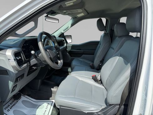 Used 2022 Ford F150 XL w/ Trailer Tow Package image 9