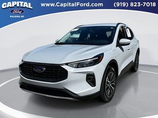 Certified 2025 Ford Escape SE FWD video 1