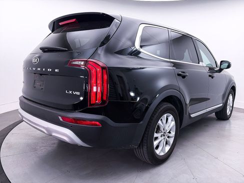 Used 2020 Kia Telluride LX AWD/4WD image 14