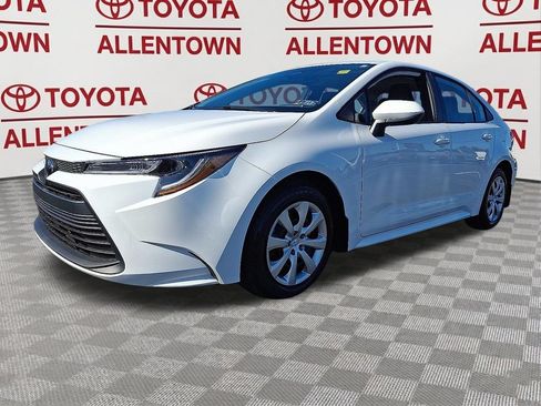 New 2026 Toyota Corolla LE FWD image 3