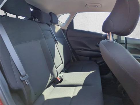 Used 2024 Hyundai Kona SE AWD/4WD image 25