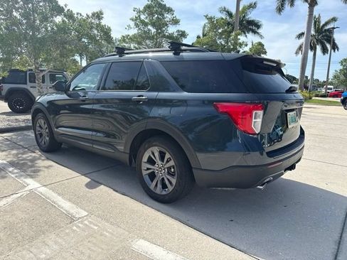 Used 2023 Ford Explorer XLT w/ Equipment Group 202A RWD image 3