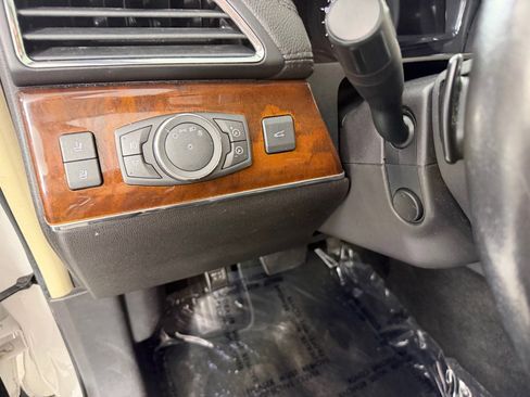 Used 2013 Lincoln MKX AWD image 14