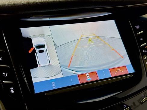 Used 2019 Cadillac Escalade Premium Luxury w/ Escalade Sport Edition image 16