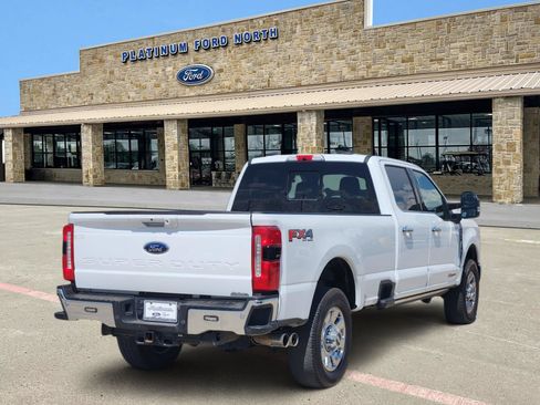 Used 2024 Ford F350 Lariat w/ Lariat Ultimate Package AWD/4WD image 5