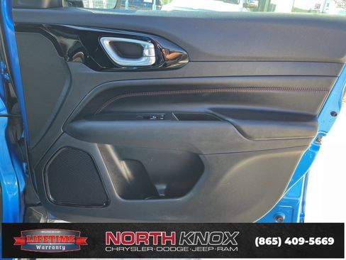 Used 2024 Jeep Compass Trailhawk image 27