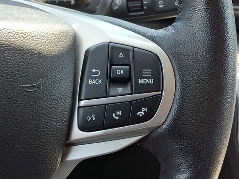 Certified 2023 Ford Explorer XLT w/ Equipment Group 202A AWD/4WD image 21