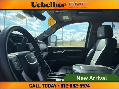 Used 2024 GMC Sierra 2500 Denali w/ Denali Reserve Package image 21