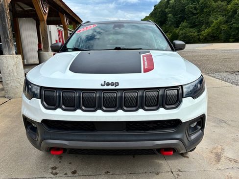 Used 2022 Jeep Compass Trailhawk w/ Sun and Sound Group AWD/4WD image 6