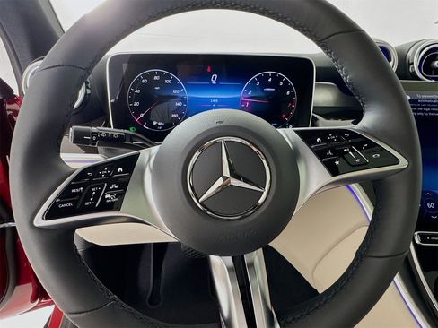 New 2026 Mercedes-Benz GLC 300 image 12