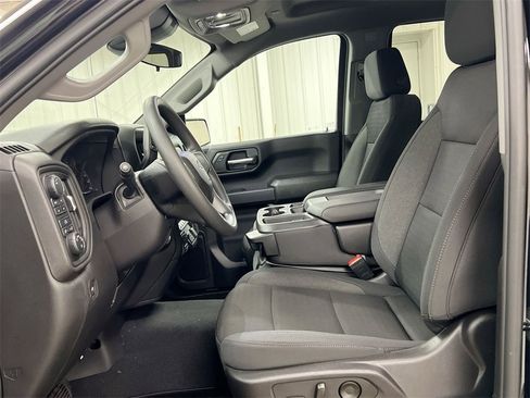 Used 2024 Chevrolet Silverado 1500 Custom Trail Boss image 18