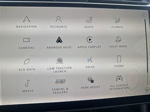 Used 2026 Jaguar F-PACE R-Dynamic S image 19