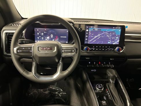 New 2026 GMC Canyon Elevation w/ Convenience Package image 17