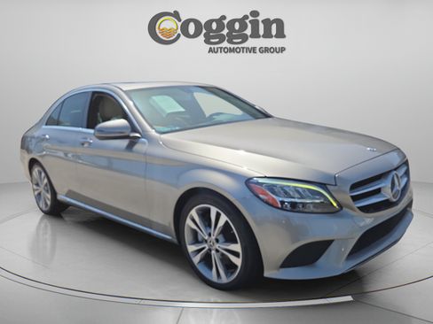 Used 2019 Mercedes-Benz C 300 Sedan image 7