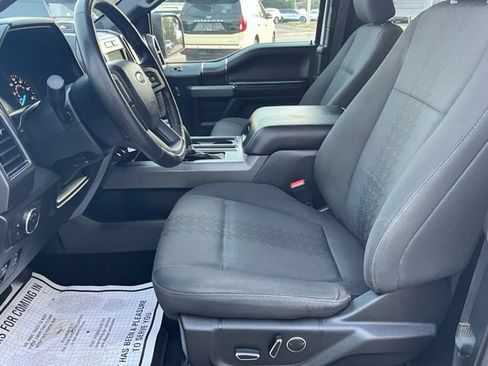 Used 2018 Ford F150 XLT w/ Equipment Group 302A Luxury AWD/4WD image 14