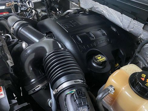 Used 2012 Ford F150 FX4 w/ FX Luxury Pkg image 18