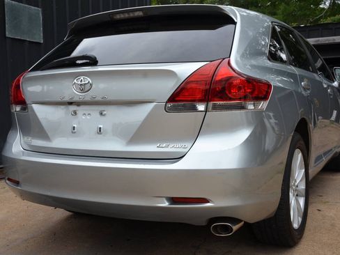 Used 2015 Toyota Venza LE AWD/4WD image 6