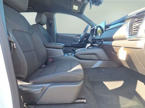 New 2026 GMC Canyon Elevation w/ Convenience Package image 13