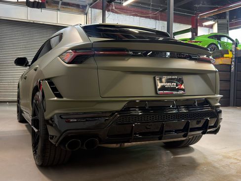 Used 2024 Lamborghini Urus S AWD/4WD image 10
