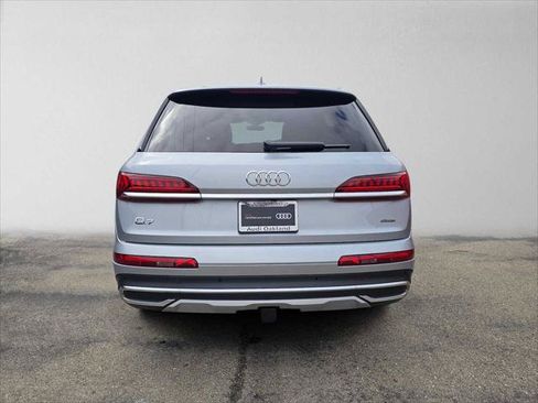 Certified 2023 Audi Q7 2.0T Premium Plus AWD/4WD image 4